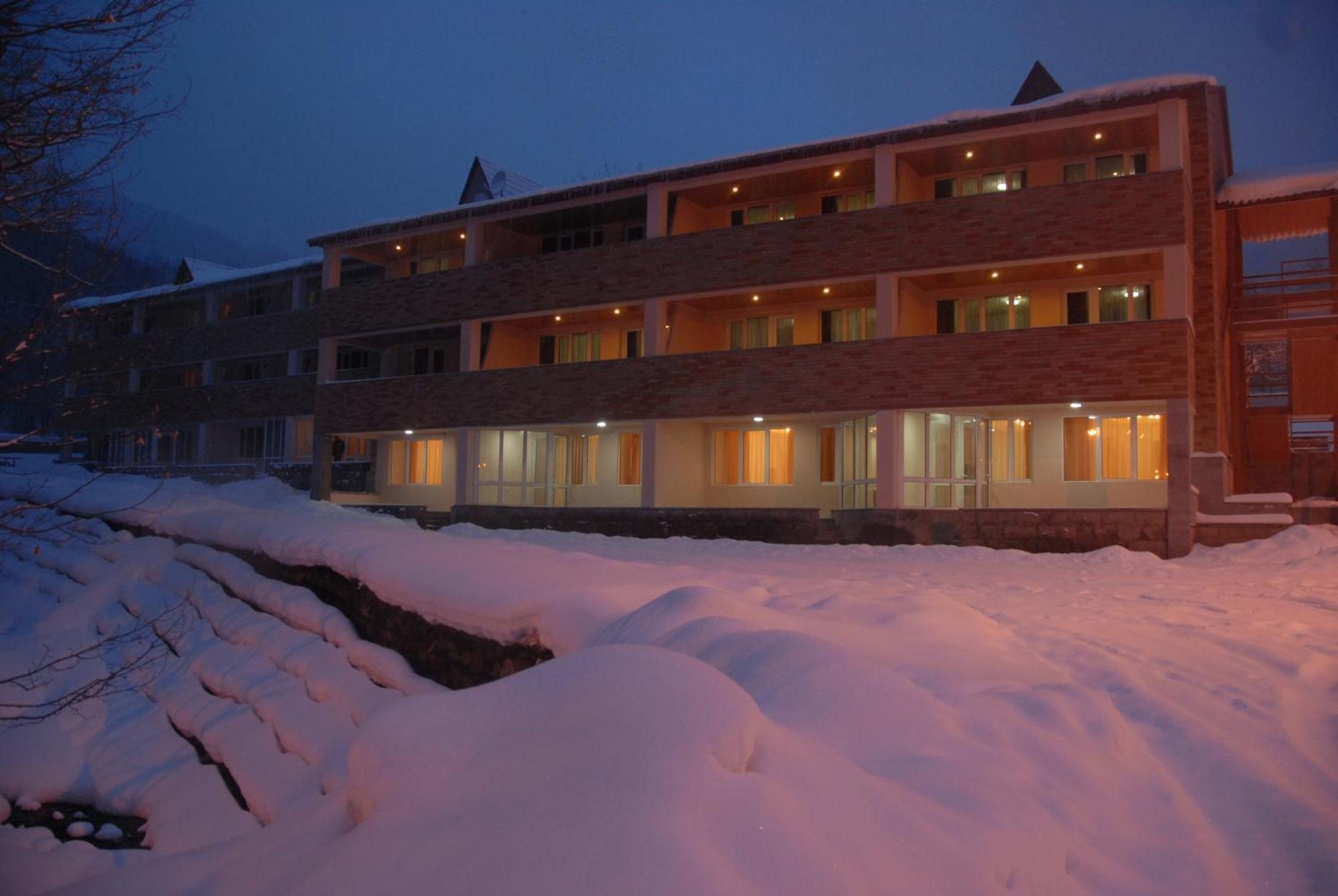 Tsaghkahovit Hotel Tsaghkadzor Exterior photo
