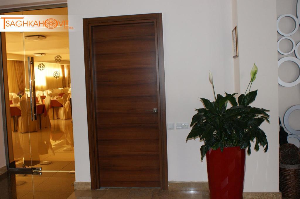 Tsaghkahovit Hotel Tsaghkadzor Exterior photo